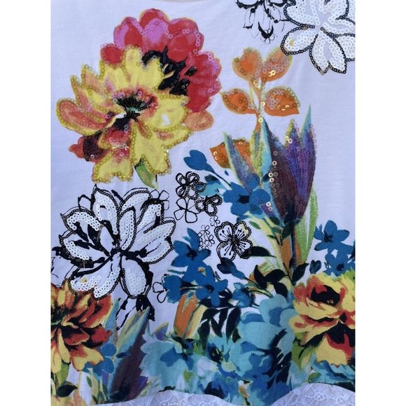 Onque Womens Casual Floral Tunic with Sequin & Crochet Accents Size Small - Picture 10 of 14